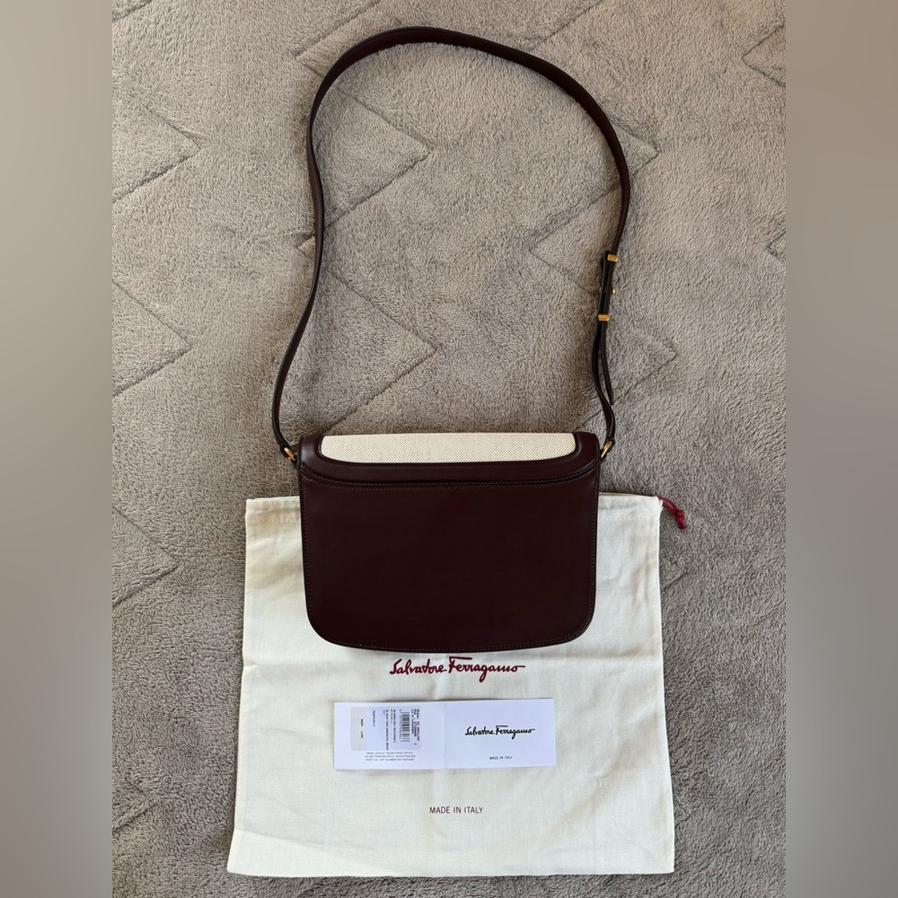 NEW🔥FERRAGAMO Trapezio Canvas & Leather Crossbody Bag🔥 - Picture 8 of 16